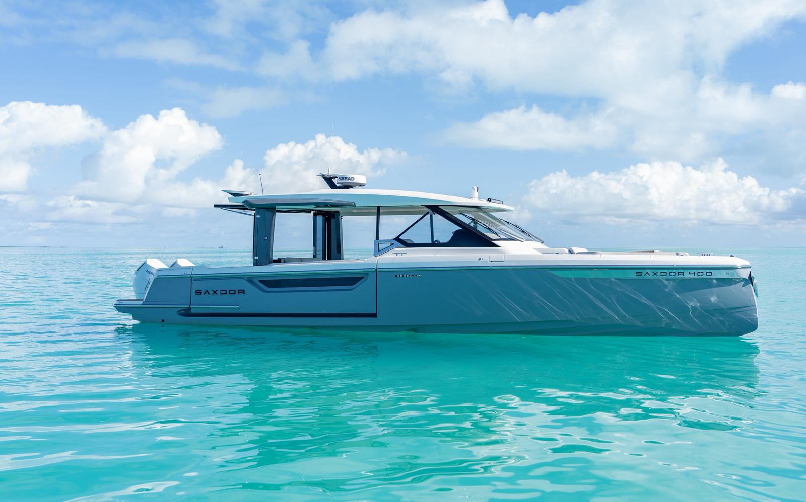 Saxdor 400 luxury yacht
